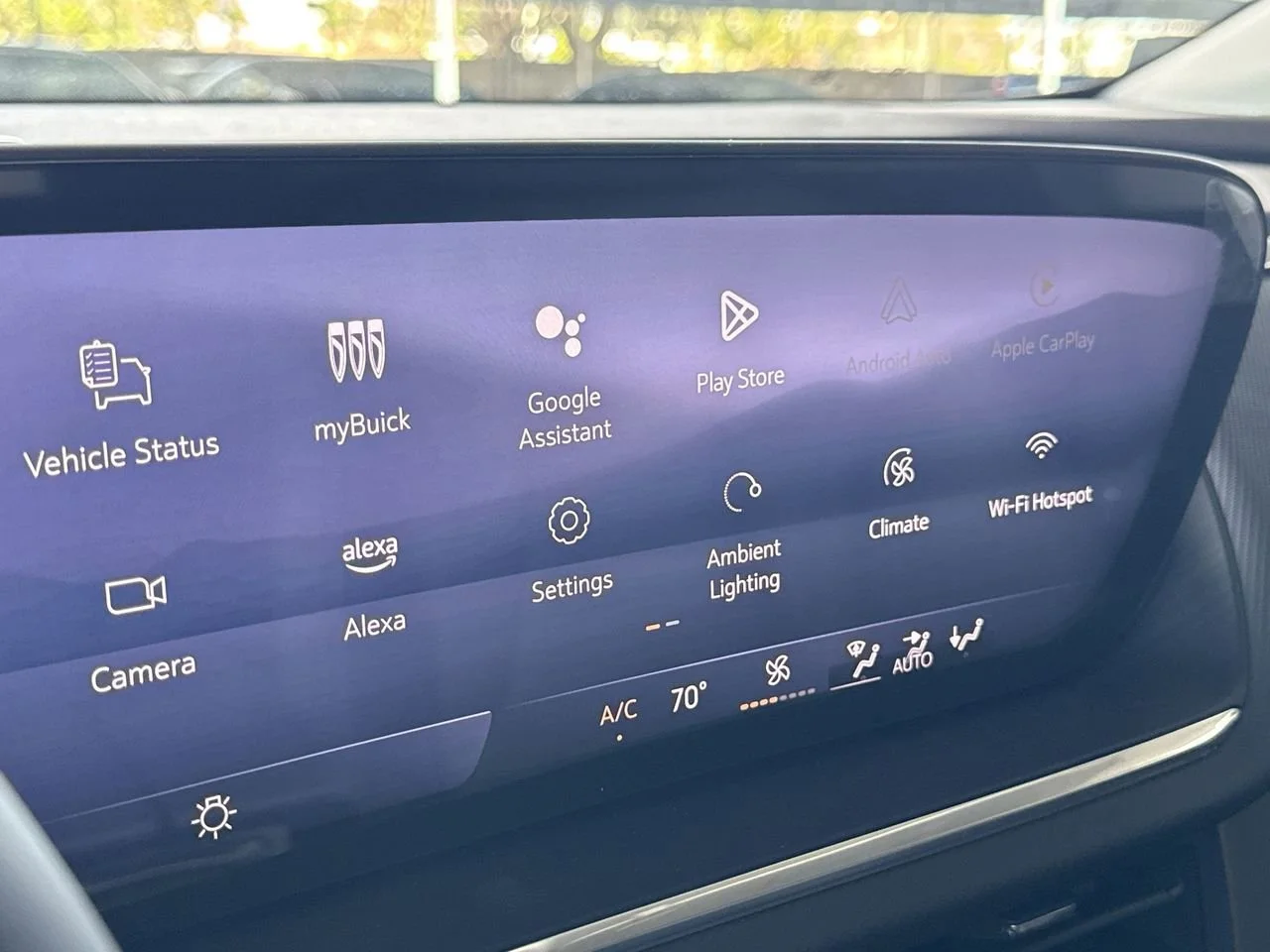 2025 Buick Envision Preferred - Photo 18