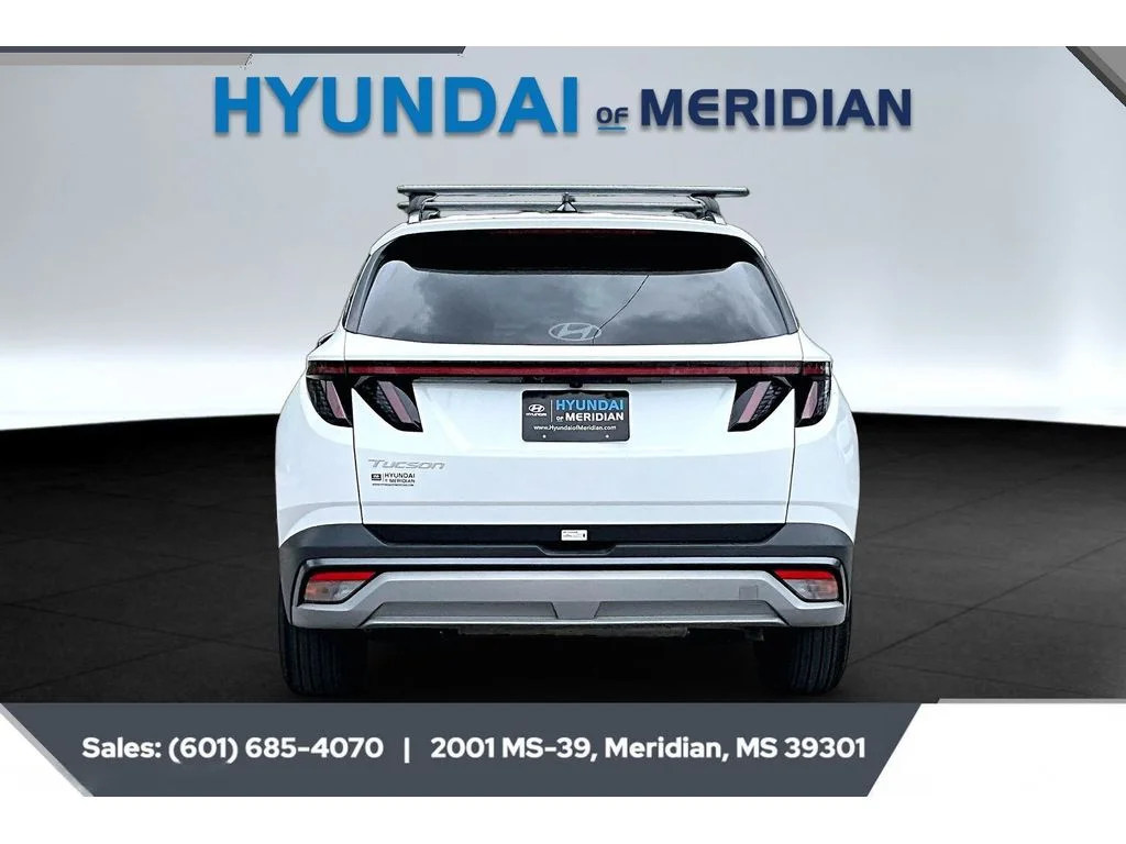Used 2025 SERENITY WHITE PEARL Hyundai SEL Convenience image 4