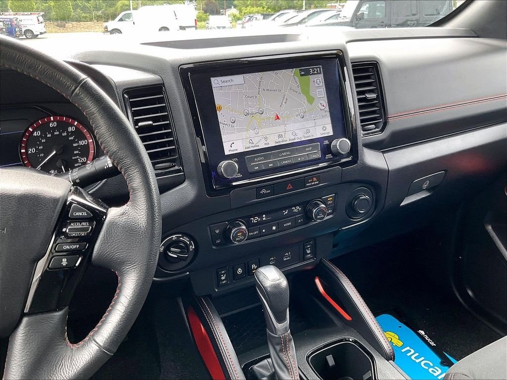 Used 2024 White Nissan PRO-4X image 18