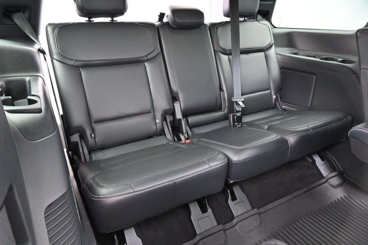 Used 2025 Agate Black Ford Platinum image 46
