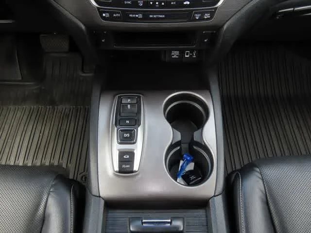 Certified Used 2022 Modern Steel Metallic Honda RTL image 22