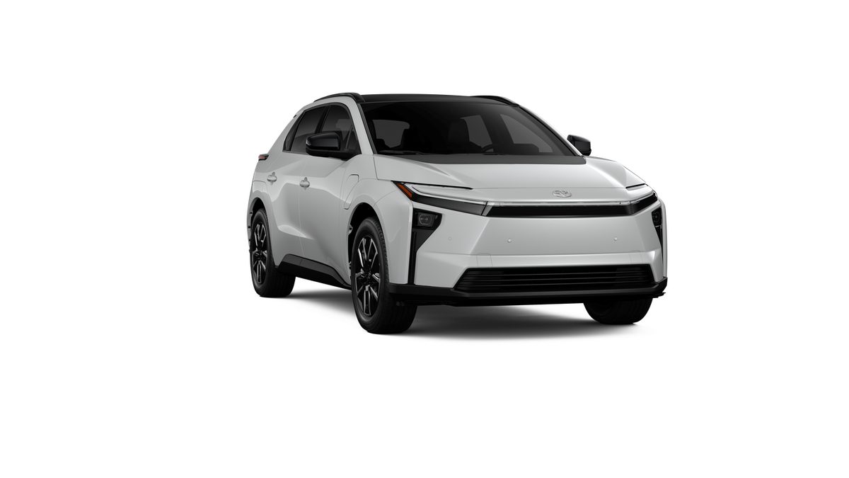 New 2026 Wind Chill Pearl Toyota XLE image 16