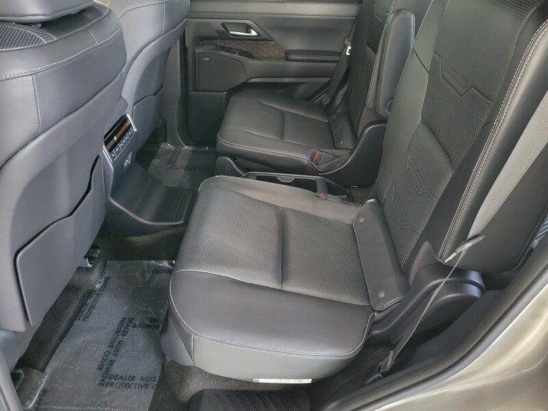2024 Lexus GX Luxury - Photo 13