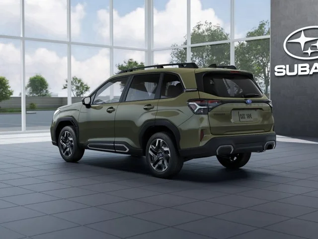New 2026 AUTUMN GREEN METALLIC Subaru Limited image 4