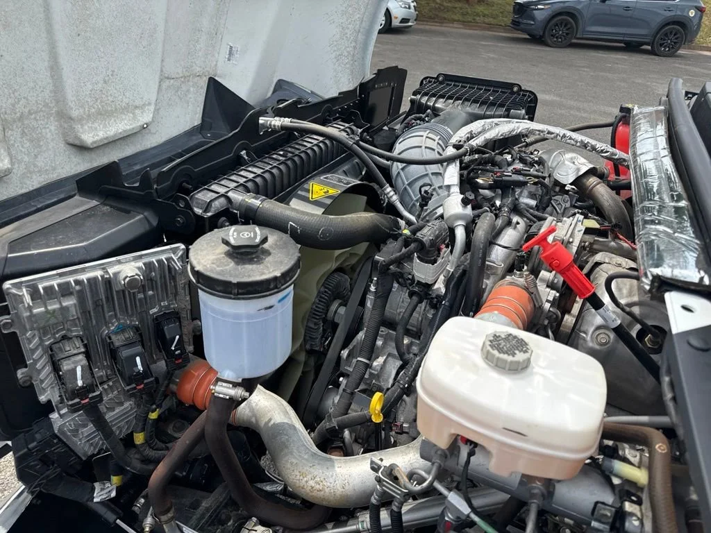 Used 2024 Summit White Chevrolet Work Truck image 27