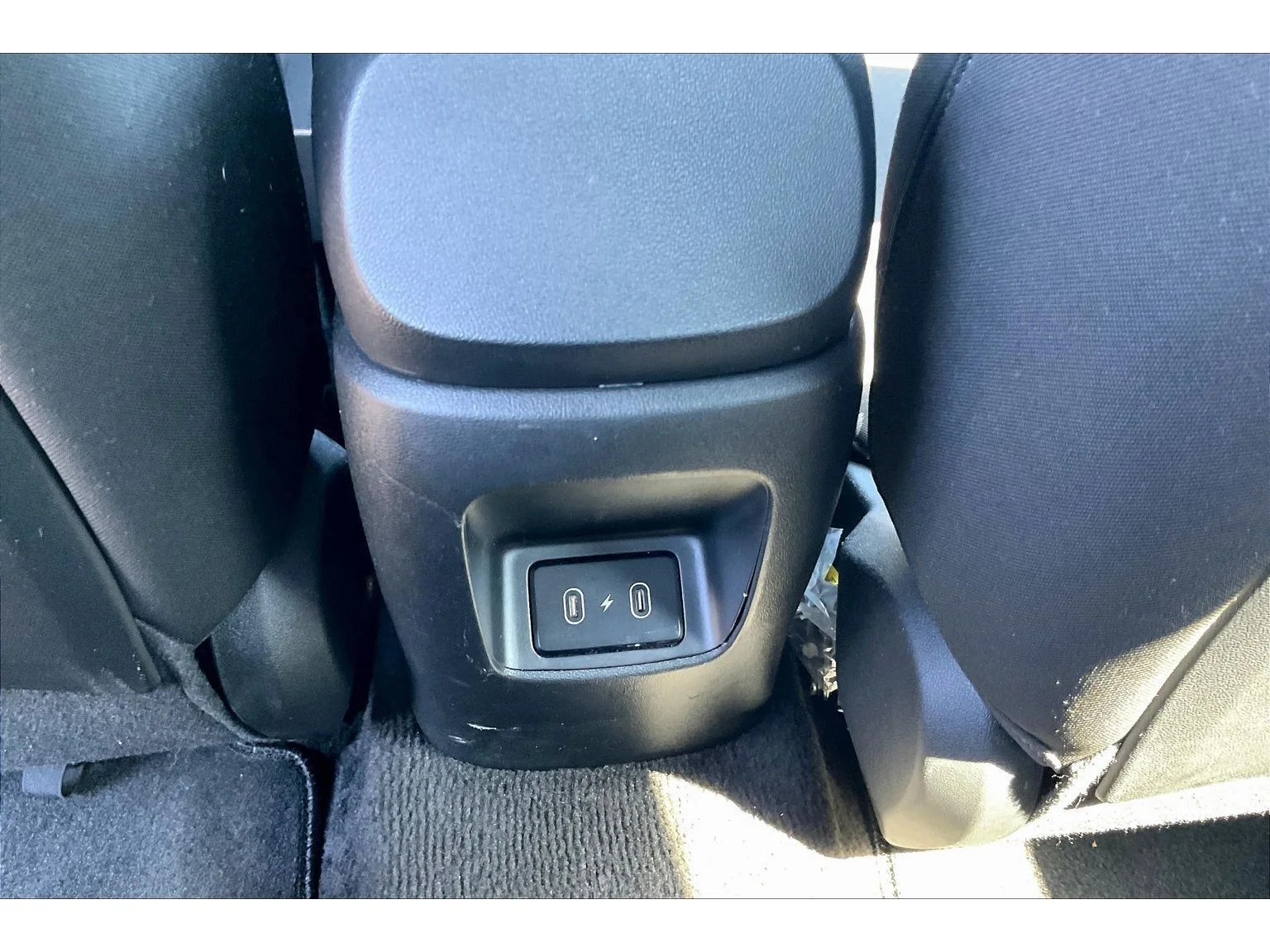Used 2025  Hyundai SEL Sport image 23