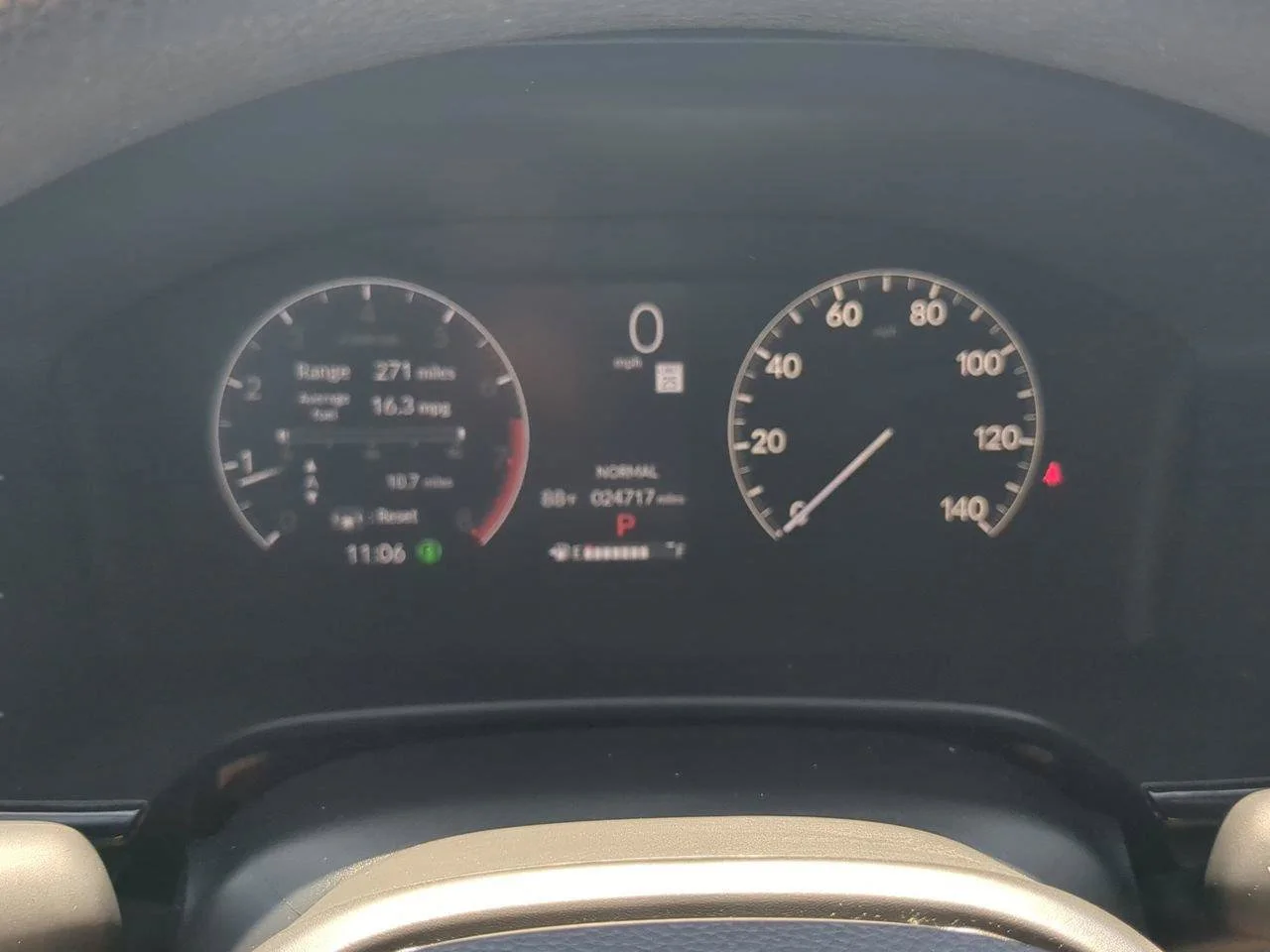 Used 2025 White Honda EX image 24