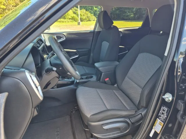 Certified Used 2022 Black Kia LX image 10