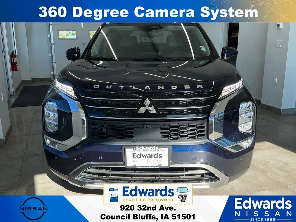 Used 2022 Blue Mitsubishi SE image 4