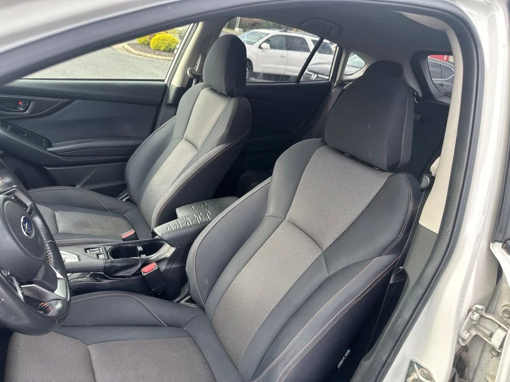 Used 2019 Crystal White Pearl Subaru 2.0i Premium image 21
