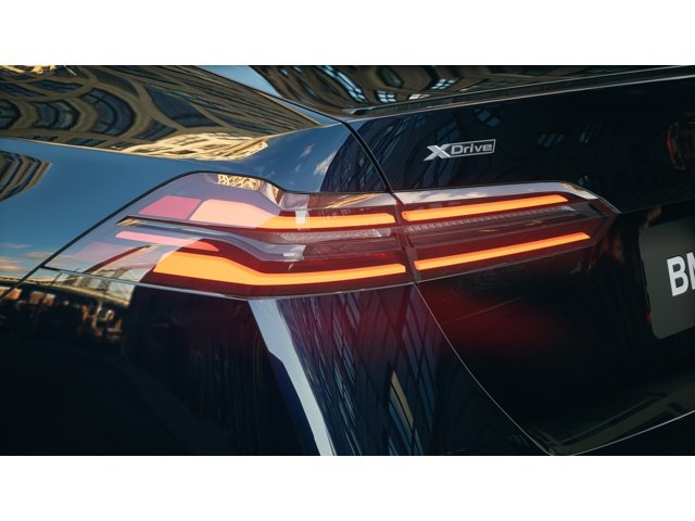 New 2027 Carbon Black Metallic BMW  image 8