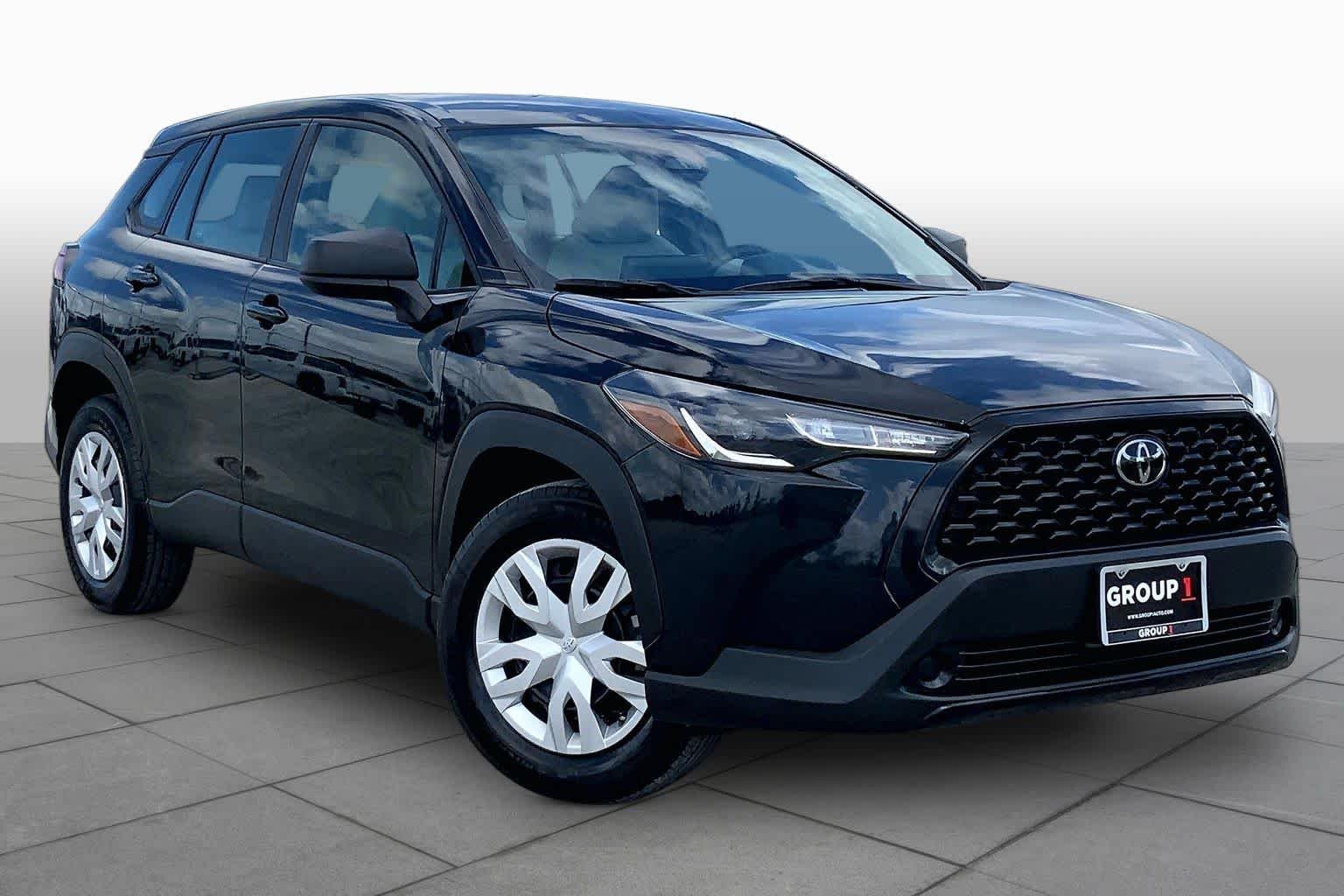 Used 2024 Jet Black Toyota L image 3