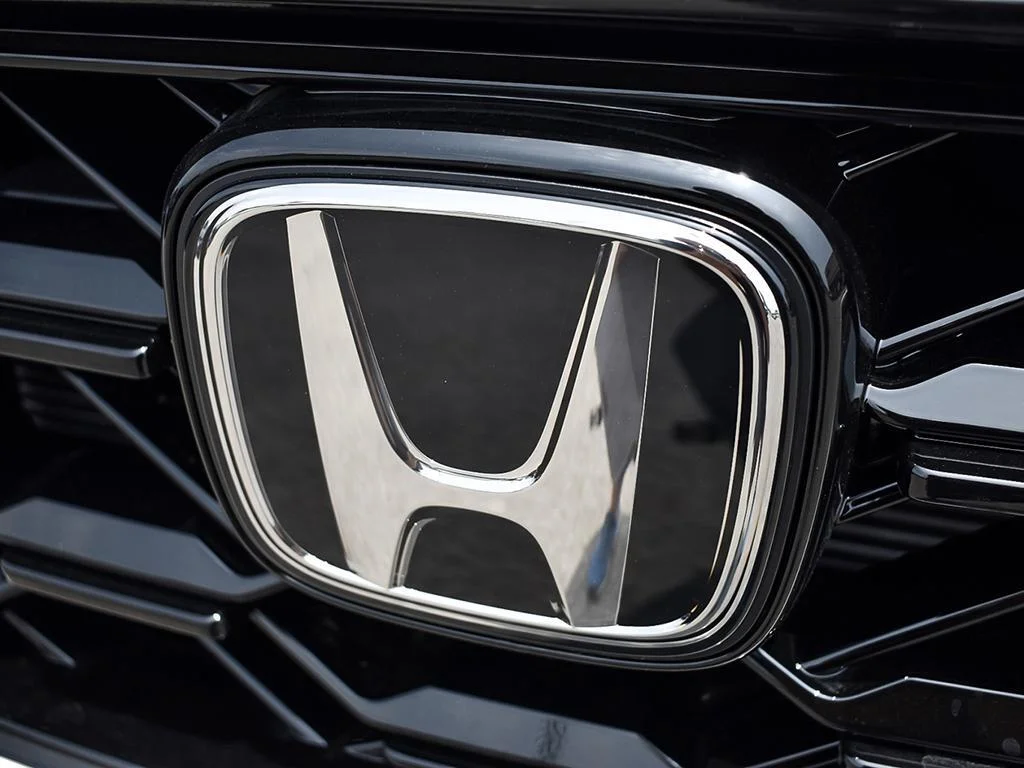 New 2026 Platinum White Pearl Honda SPORT HYBRID image 9