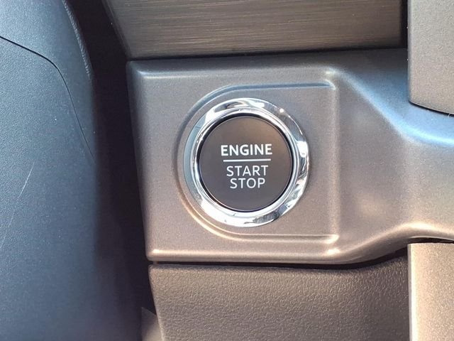 New 2026 White Ford XLT image 25