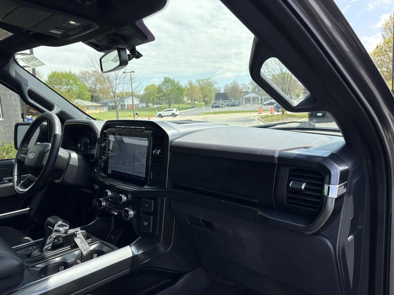 Used 2023 Carbonized Gray Ford XLT image 22