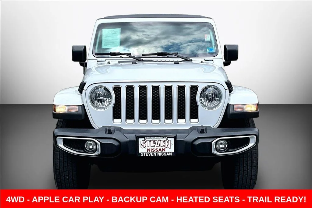 Used 2022 White Jeep Unlimited Sahara image 2
