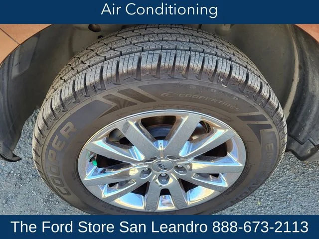 Used 2011 Bordeaux Reserve Red Metallic Ford Limited image 21