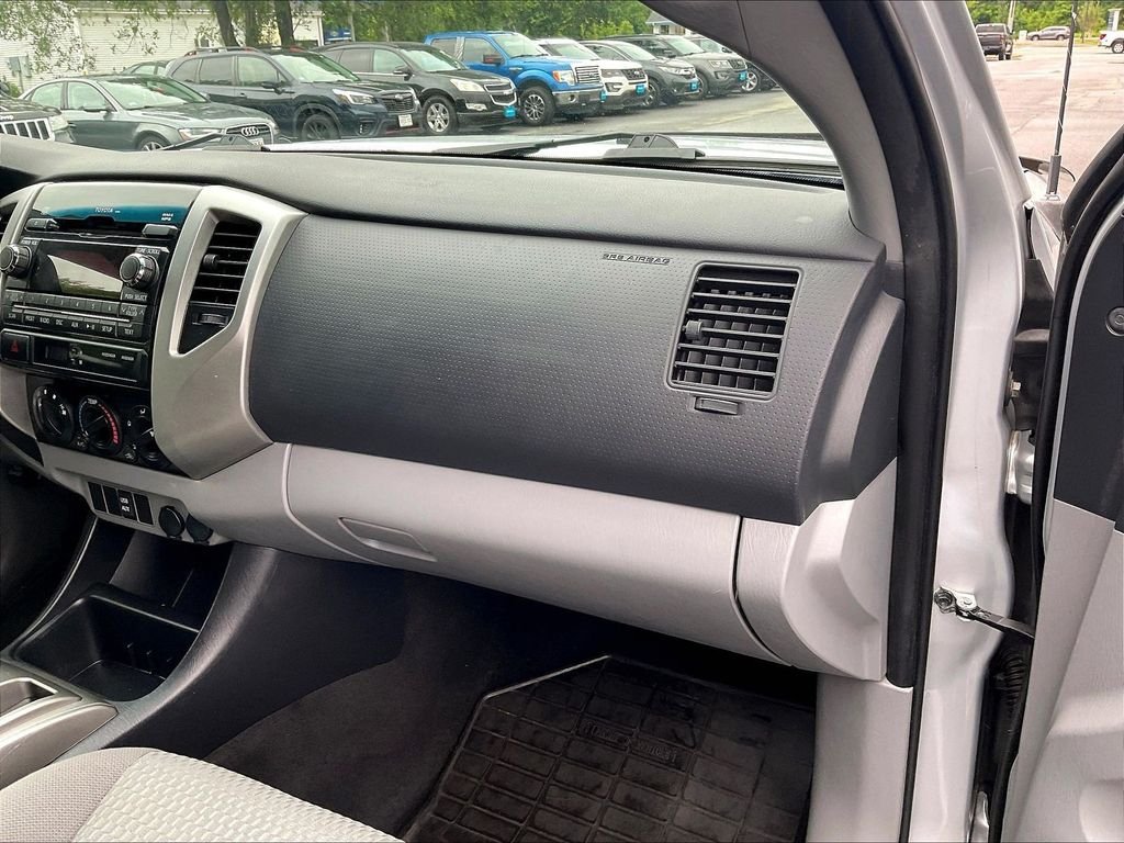 Used 2012 Silver Toyota Base image 13
