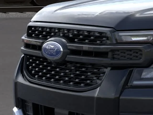 New 2026 Shadow Black Ford XLT image 17