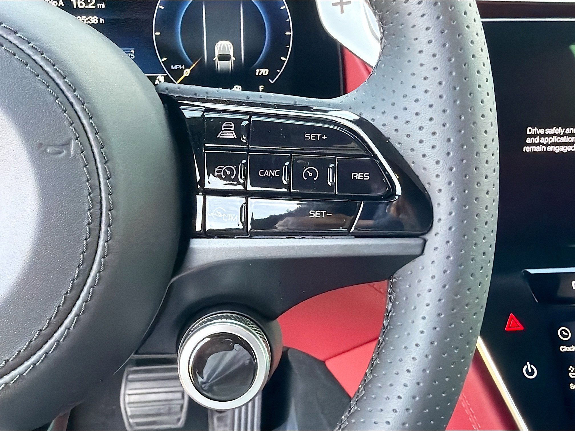 2025 Maserati Grecale MODENA - Photo 39