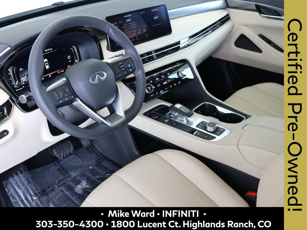 Certified Used 2023 White INFINITI LUXE image 9