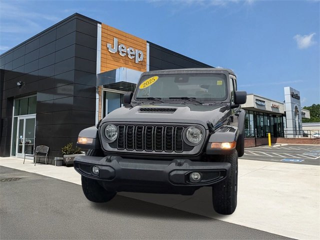 2025 Jeep Gladiator Sport S photo 3