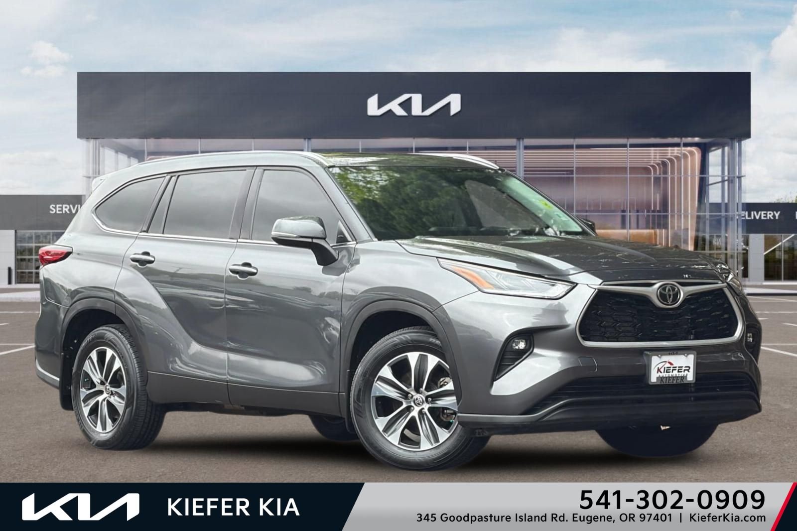2021 Toyota Highlander XLE 4x4 V6's photo