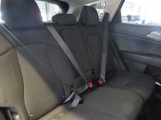2025 Kia Sportage LX - Photo 25