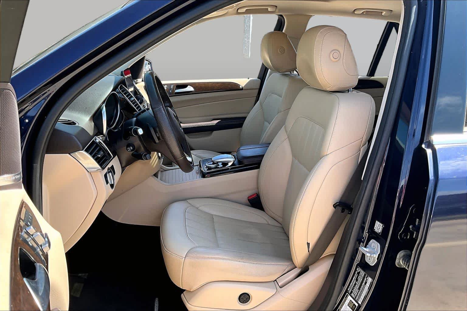 Used 2017 Lunar Blue Metallic Mercedes-Benz GLE 350 image 8