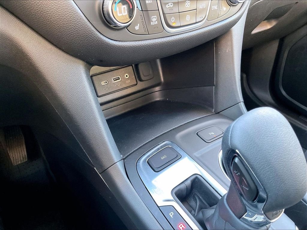 Used 2024 Black Chevrolet LT image 25