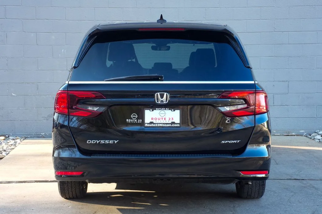Used 2023 Black Honda Sport image 7