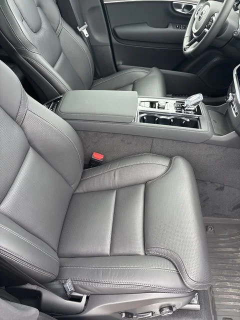 2026 Volvo XC90 Ultra - Photo 31