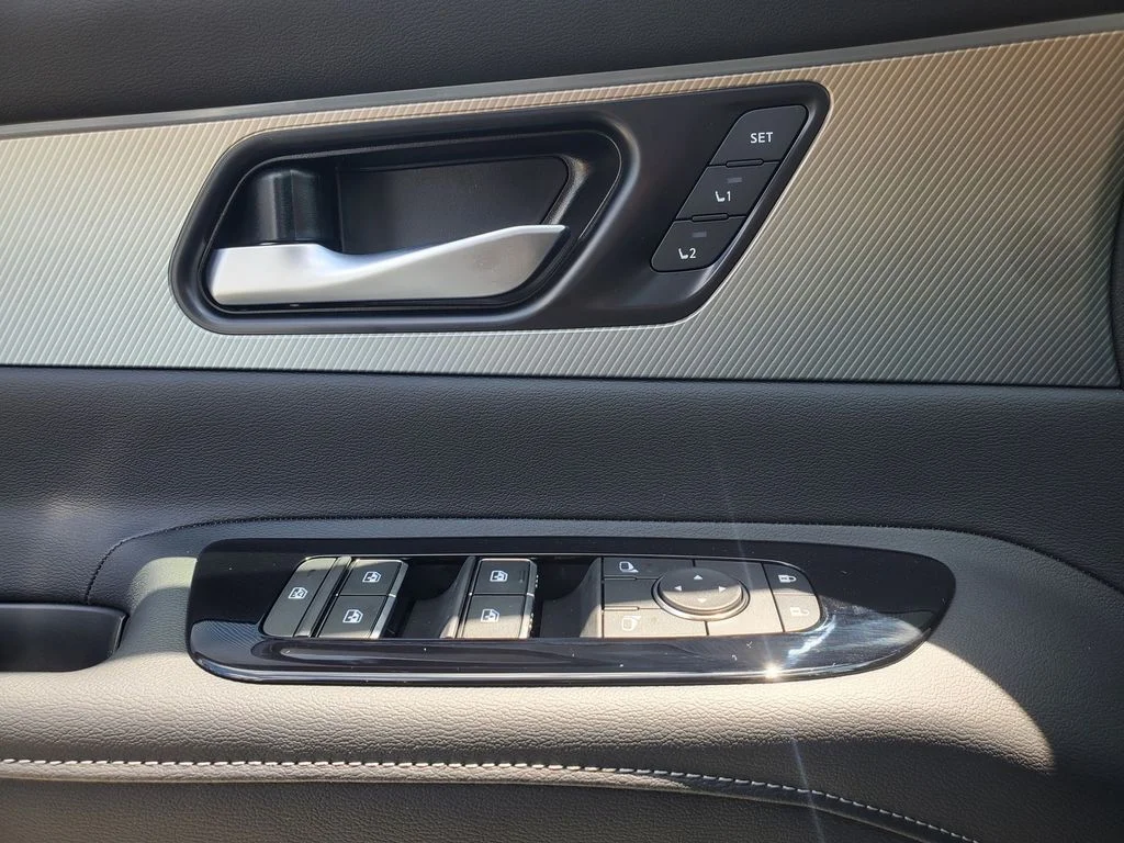 2025 Nissan Murano SL - Photo 19