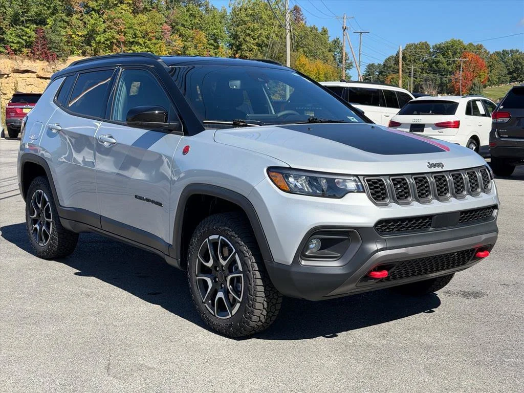 Used 2026 Silver Jeep Trailhawk image 13
