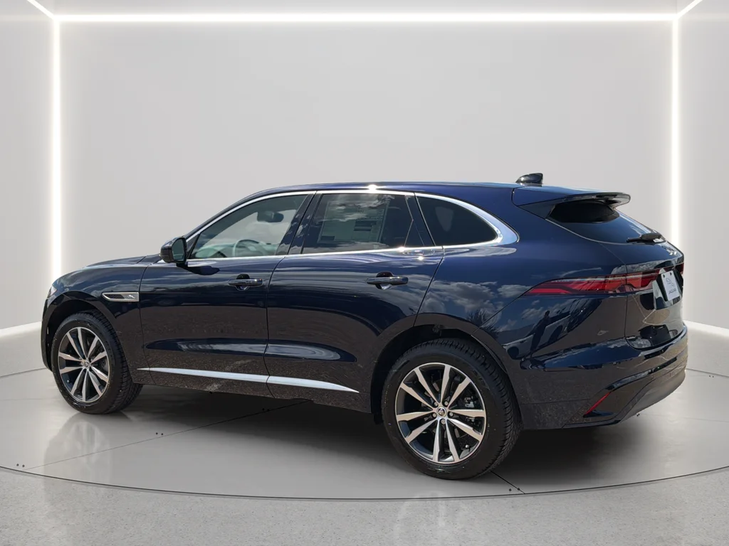 New 2026 Portofino Blue Jaguar P250 R-Dynamic S image 12