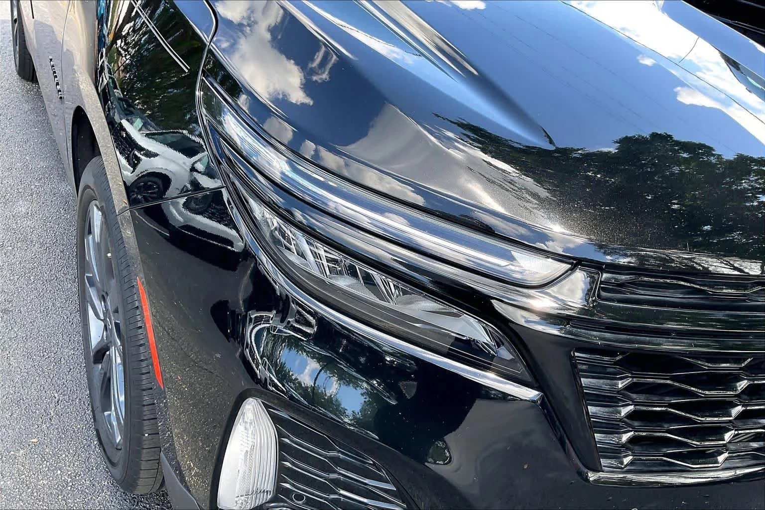 Used 2024 Mosaic Black Metallic Chevrolet RS image 52