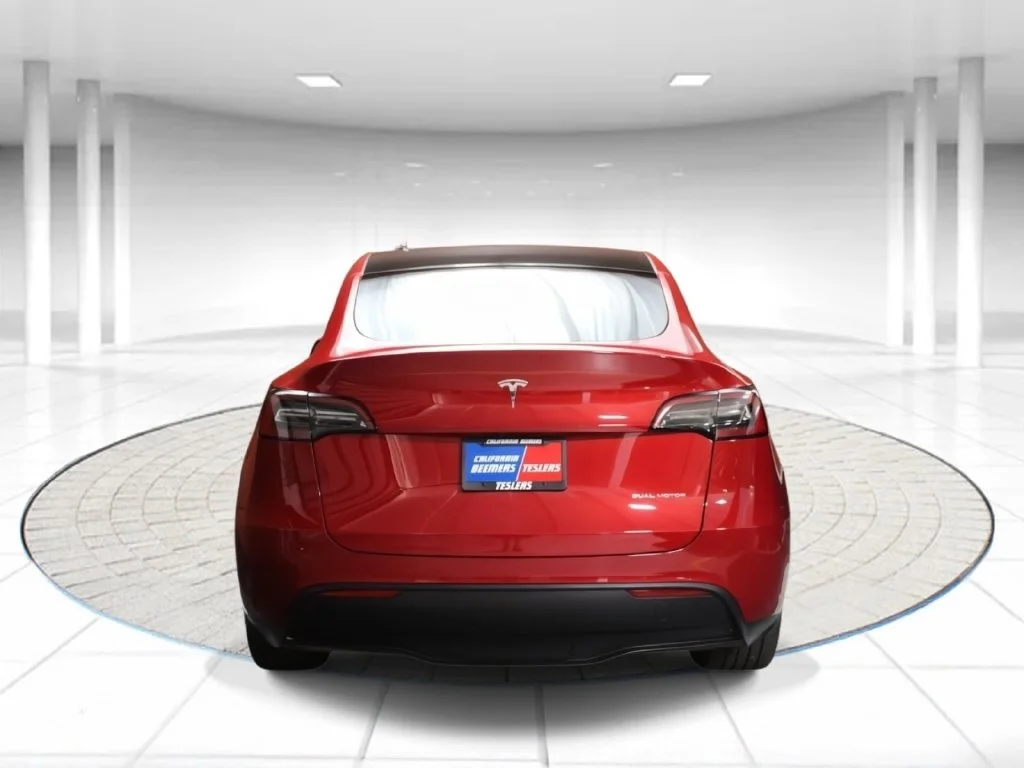 Used 2023 Red Multi-Coat Tesla Long Range image 1
