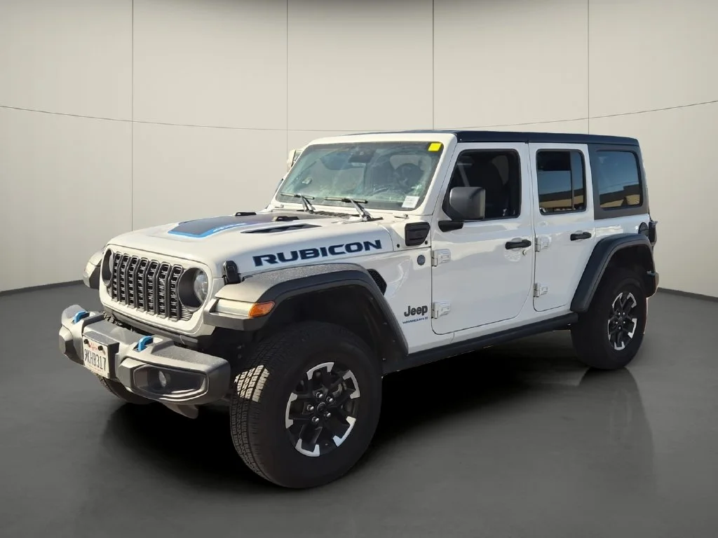 Used 2024 White Jeep Rubicon 4xe image 3