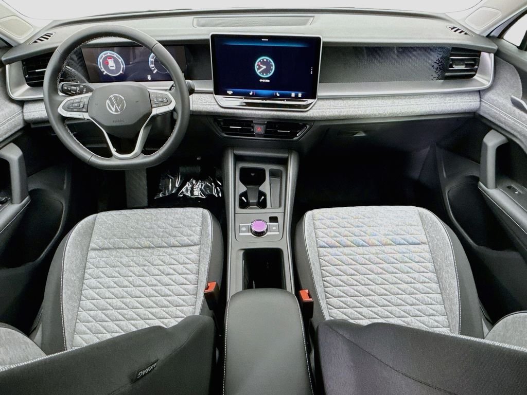 New 2026 Pure White Volkswagen 2.0T S image 13