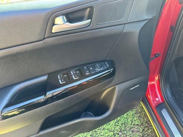 Used 2021 Hyper Red Kia SX image 11