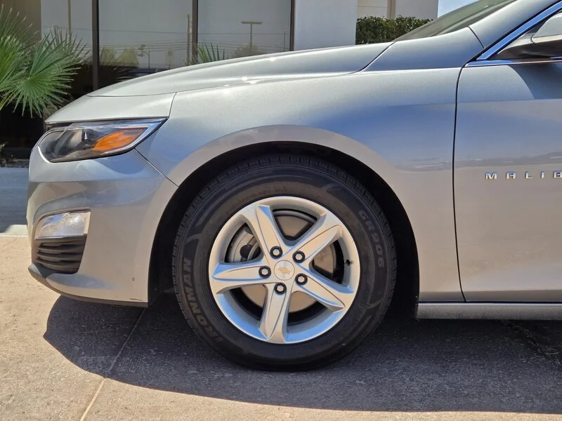 Used 2023 Sterling Gray Metallic Chevrolet LT image 6