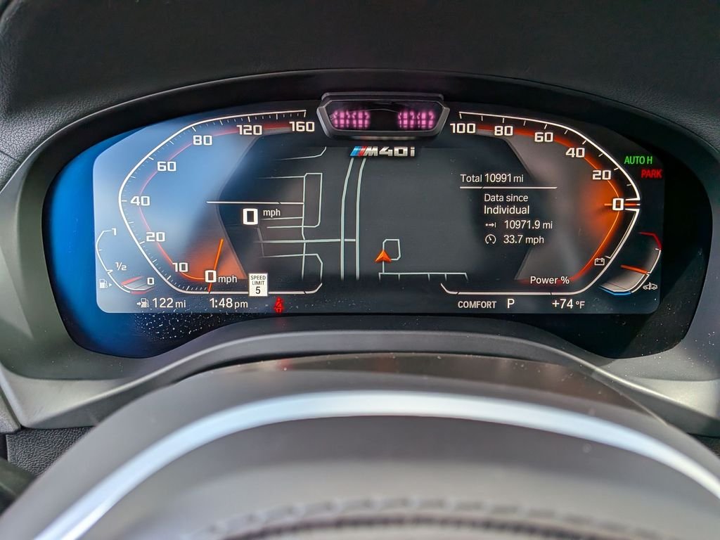 Used 2024 Gray BMW M40i image 9