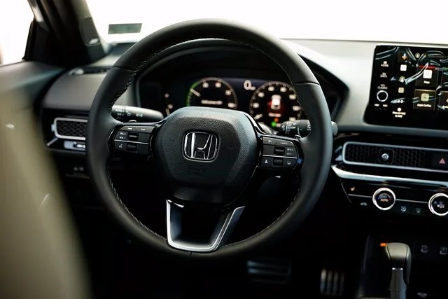 New 2026 Urban Gray Pearl Honda Sport Touring image 33