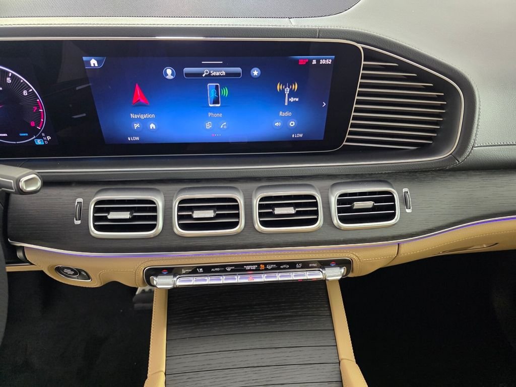 New 2026 MANUFAKTUR Alpine Grey Mercedes-Benz GLS 580 image 17