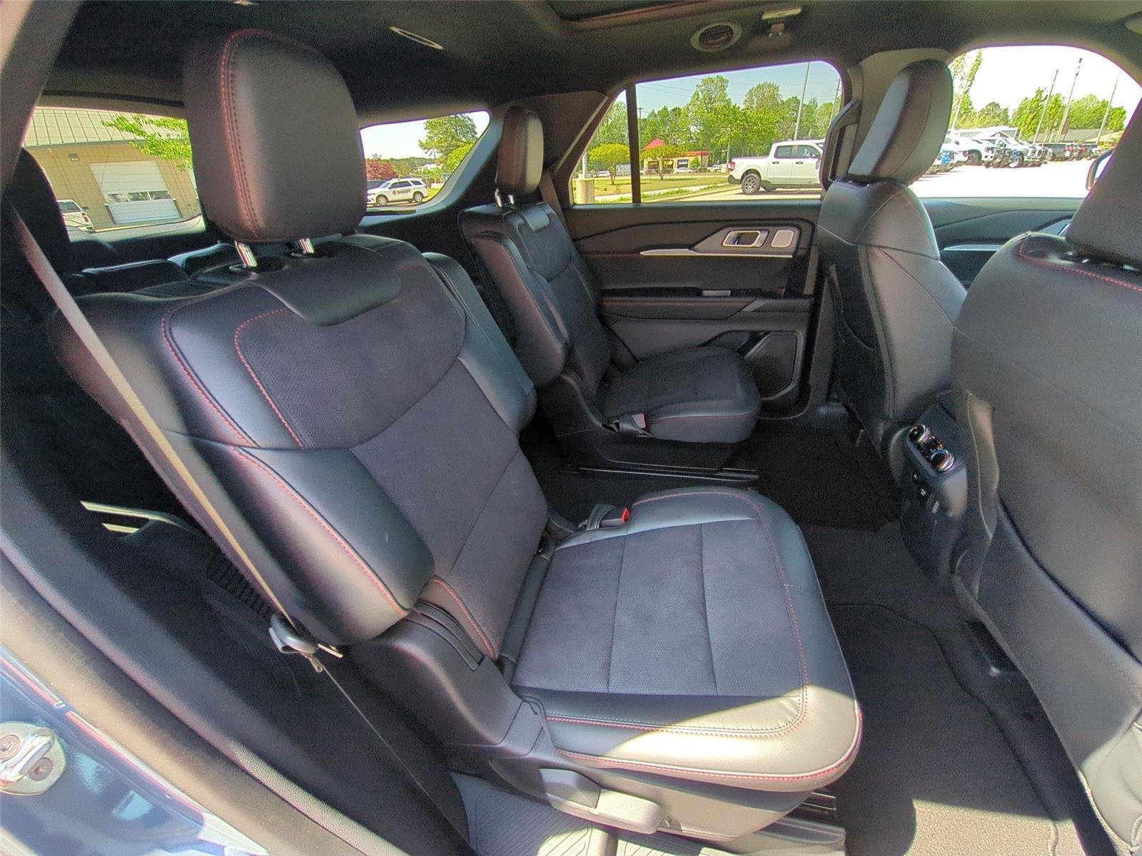 New 2026 Vapor Blue Metallic Ford ST image 37