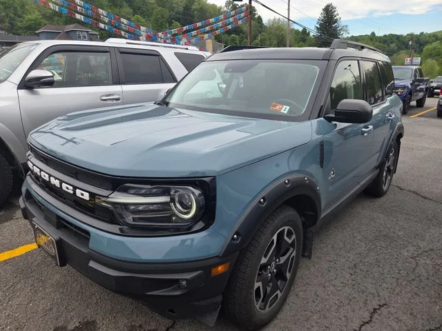 2021 Ford Bronco Sport Outer Banks 4X4's photo