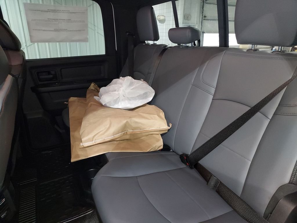New 2026 Bright White Clearcoat RAM Tradesman image 28