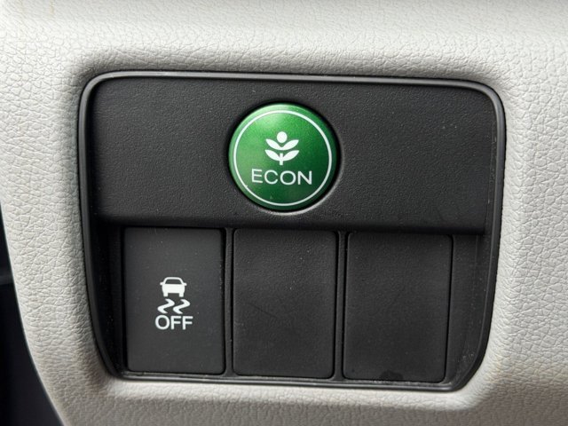 Used 2015  Honda LX image 23