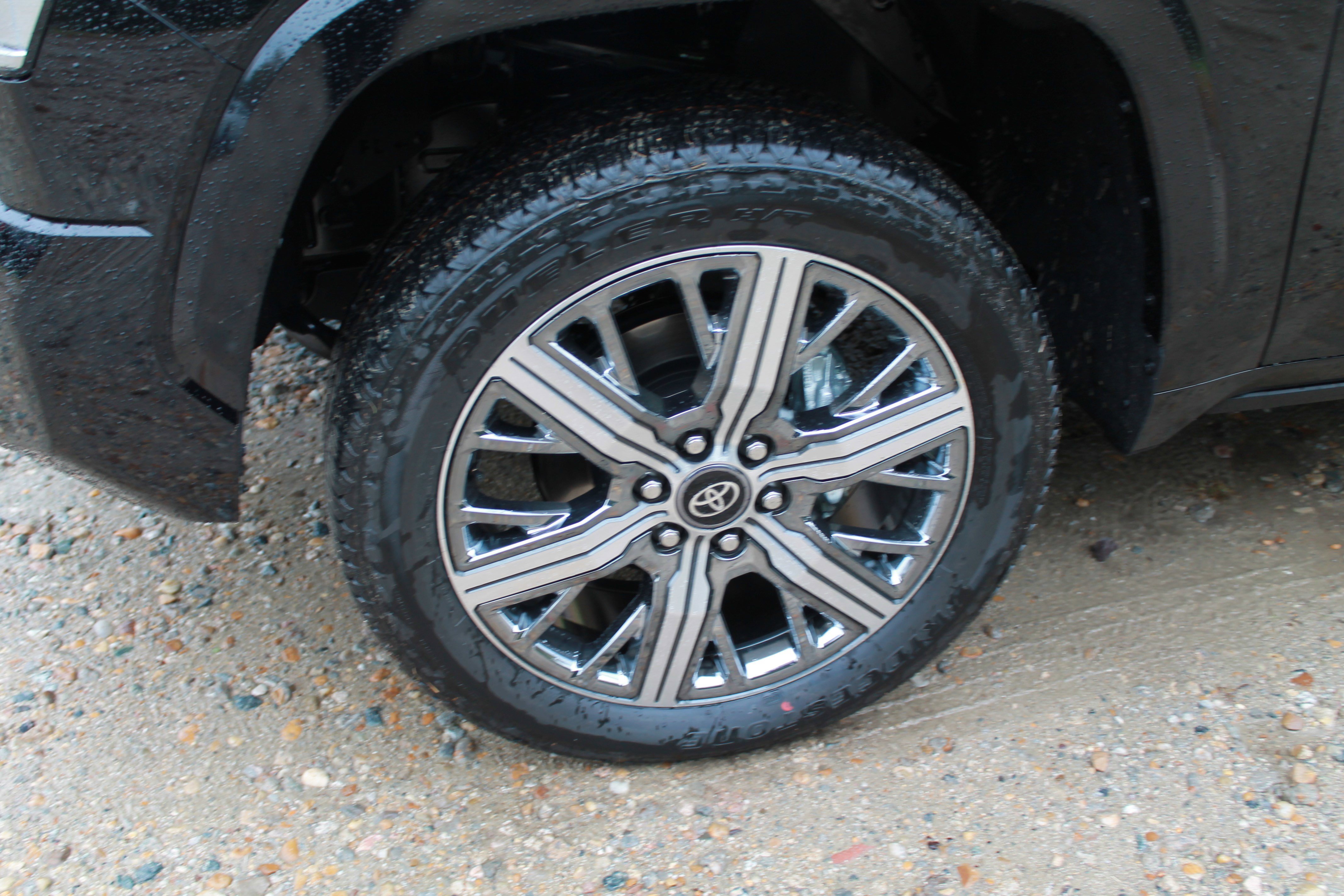 2026 Toyota Tundra Capstone - Photo 17