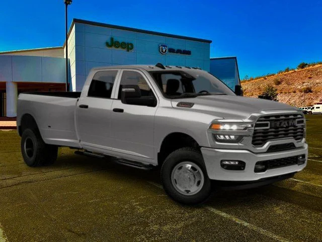 New 2026 Silver-Zynith Exterior Paint RAM Tradesman image 5